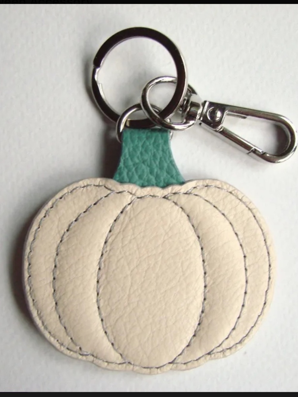 Pumpkin Keychain cream white vegan leather NWT
